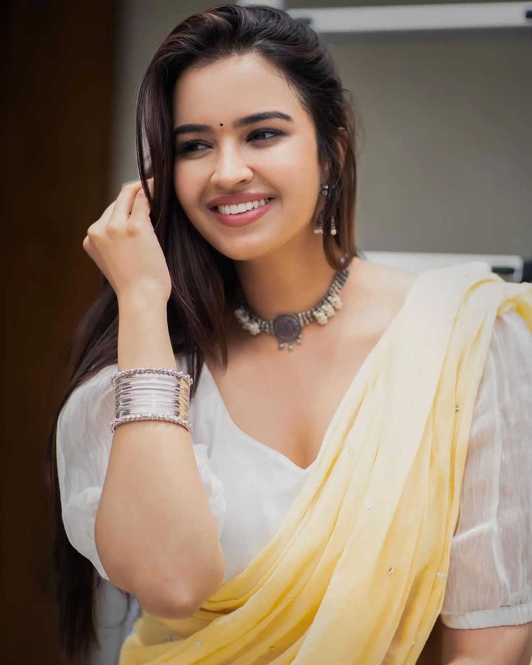 Pujita ponnada navel - cclm.tw