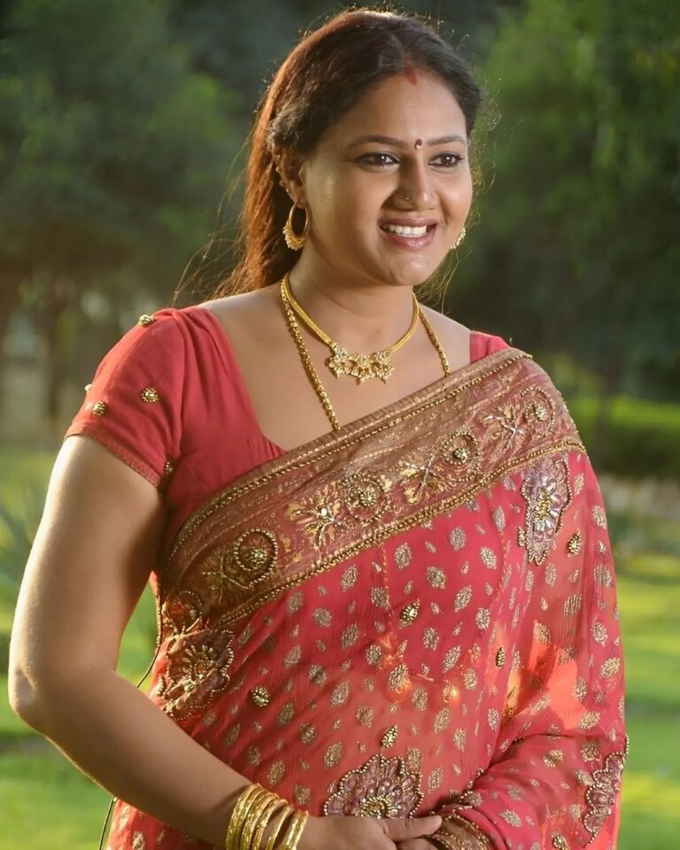 O podu song fame rani raksha beautiful photos in vibrant red saree ...